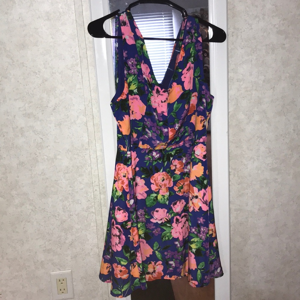 New Floral dress